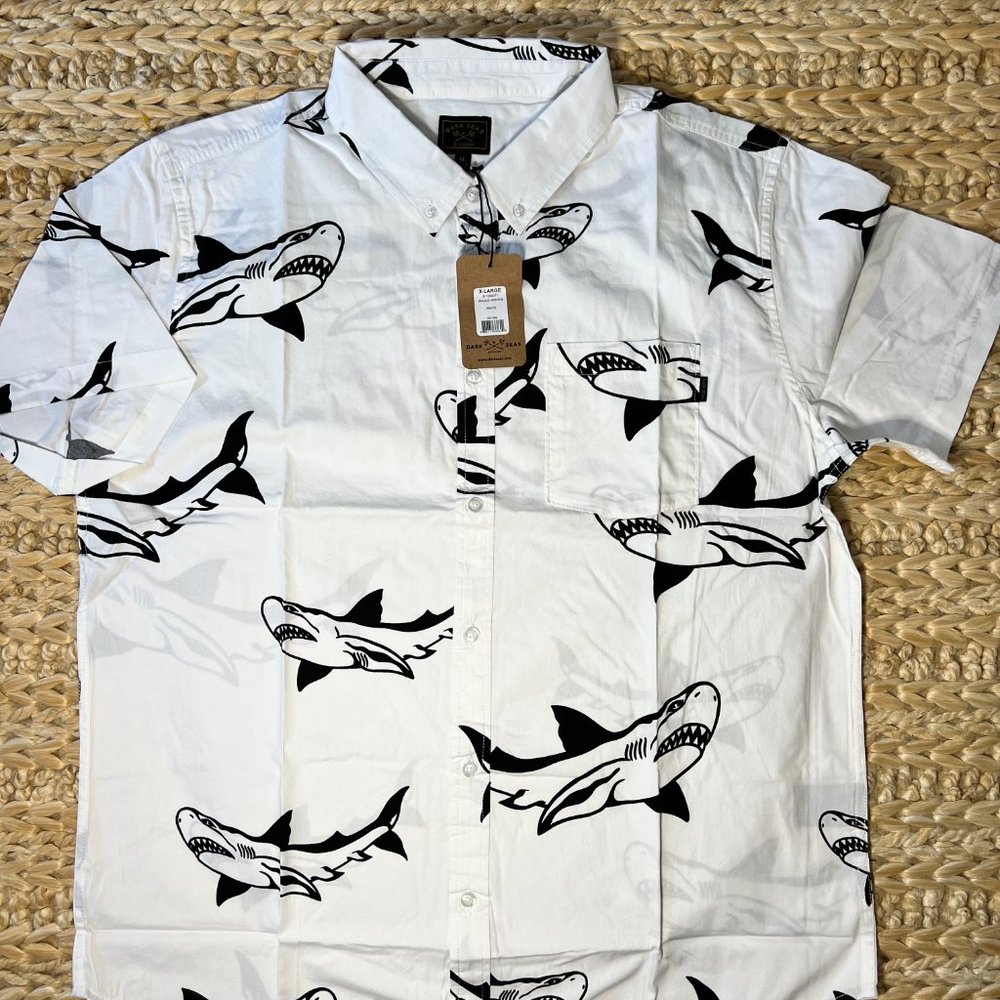 Dark Seas Bruce Shirt - Picture 3 of 6